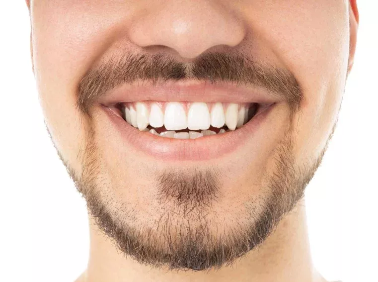 Tratamiento de medicina oral en clínica dental