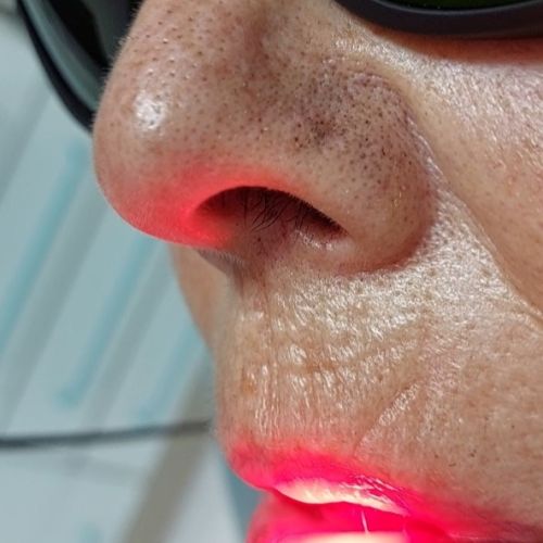 Clínica dental con tecnología avanzada